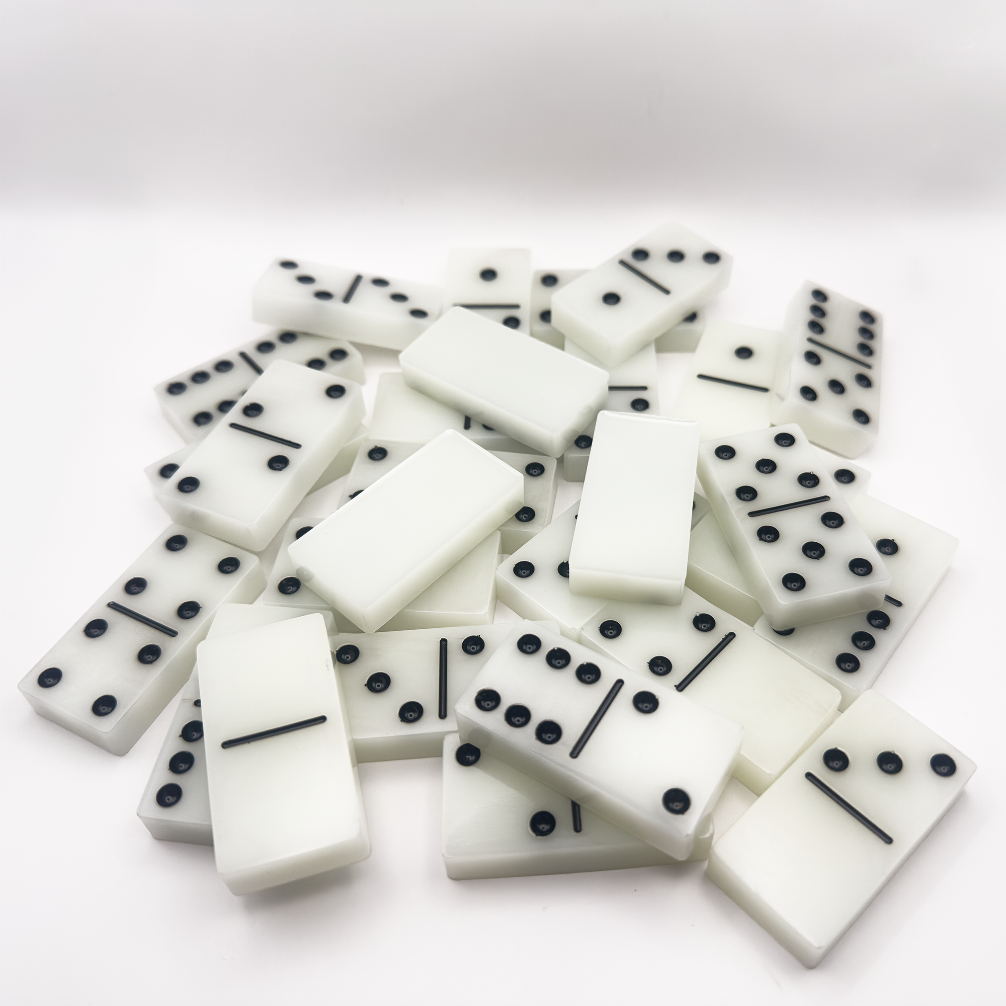 Ivory Noir Domino Set with Millennium Vault | Ambient Cast Session Series